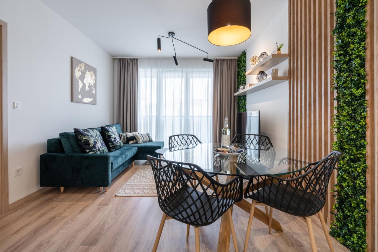 Westside River Apartment Budapest Ngoại thất bức ảnh