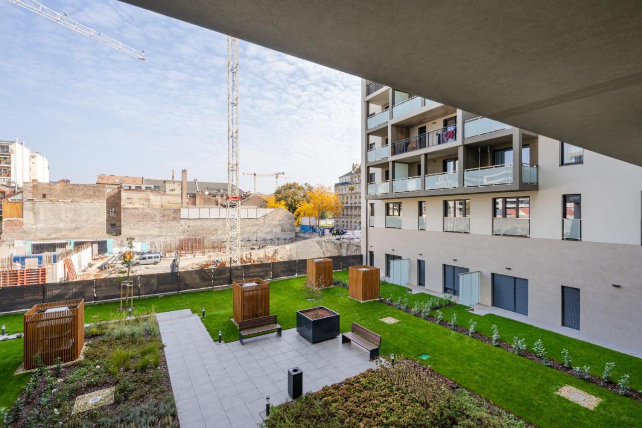 Westside River Apartment Budapest Ngoại thất bức ảnh