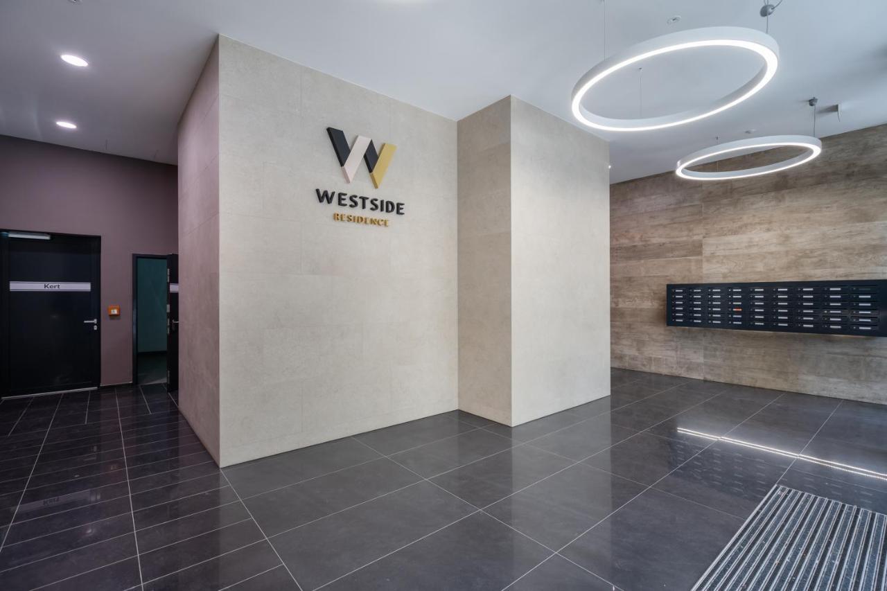 Westside River Apartment Budapest Ngoại thất bức ảnh