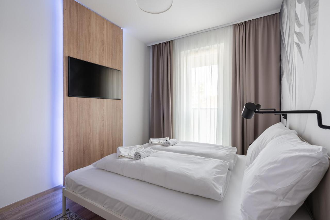Westside River Apartment Budapest Ngoại thất bức ảnh
